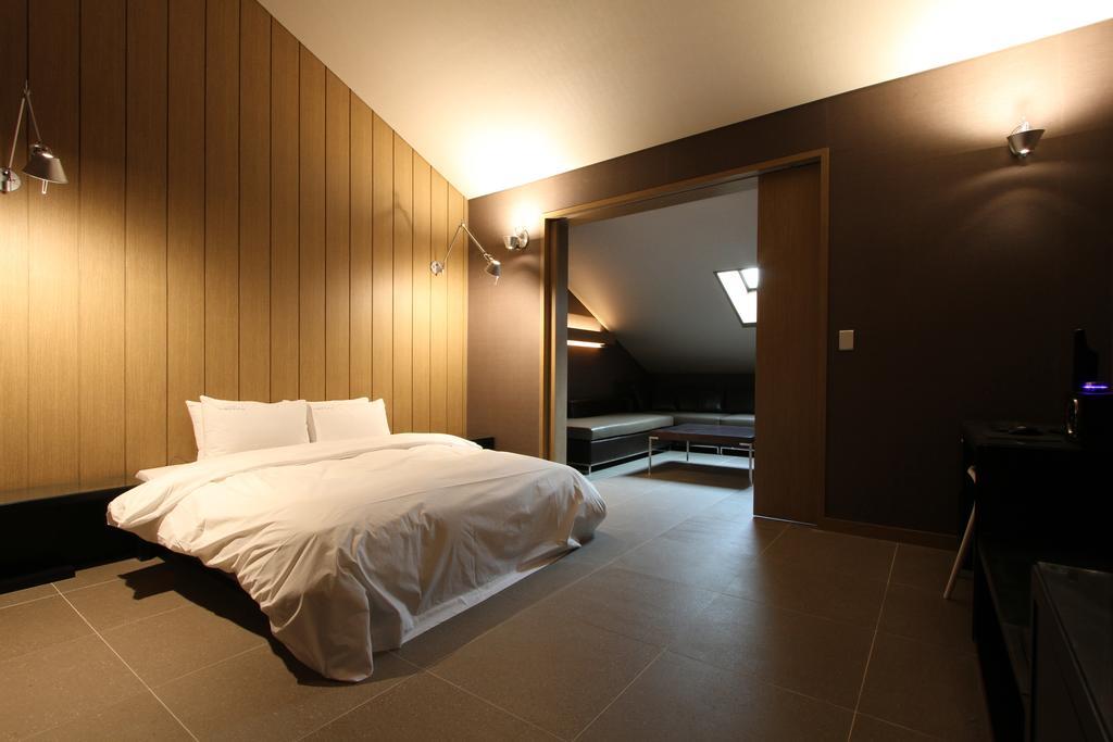 Valentine Hotel Kōyō Habitación foto